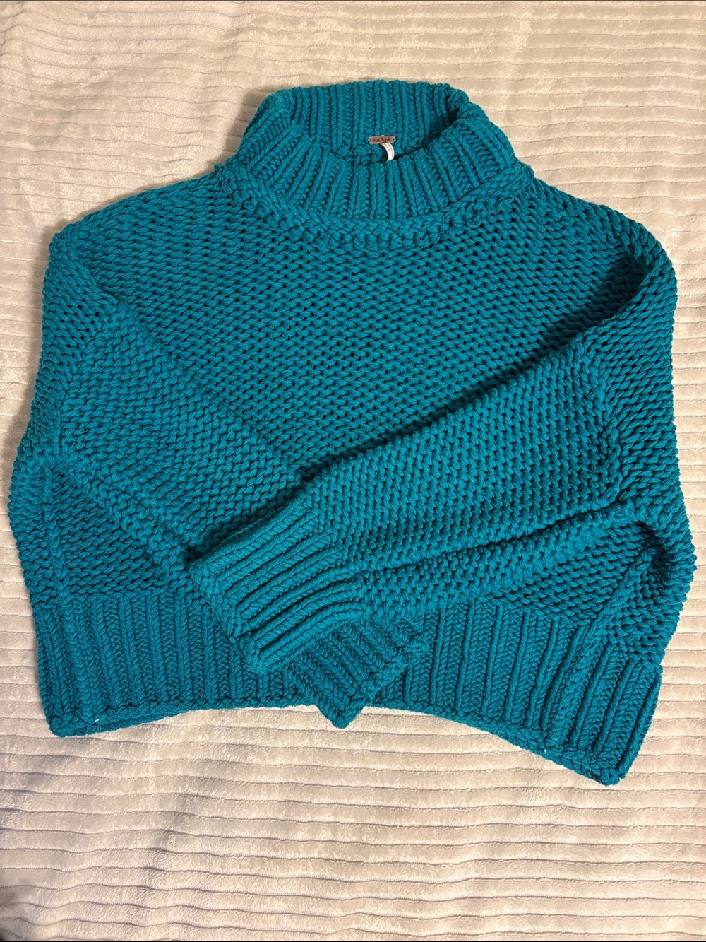 Free People Women’s Teal Chunky Turtleneck Sweater